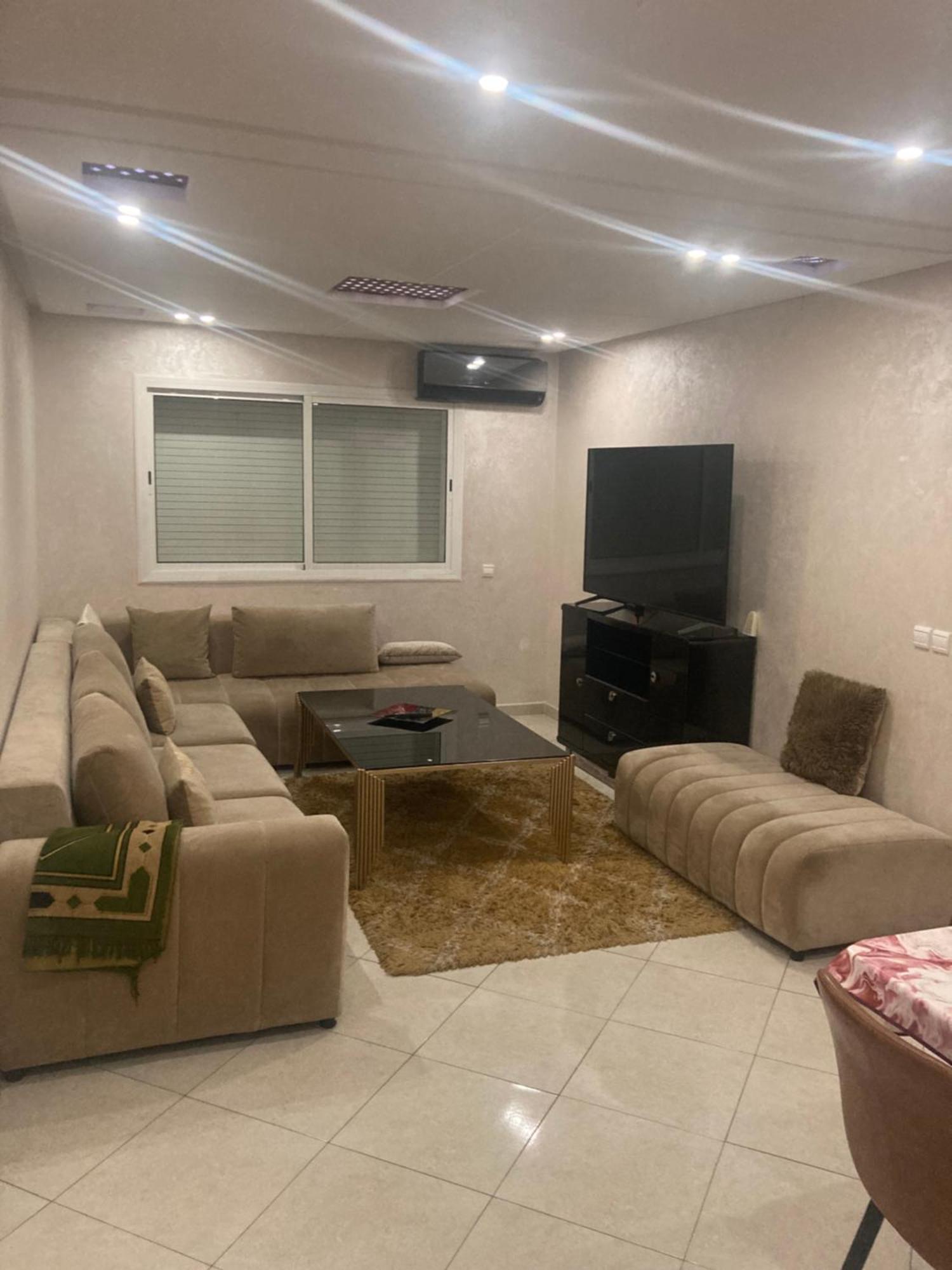 Appartement De Luxe Meuble Centre Ville Kenitra Luaran gambar