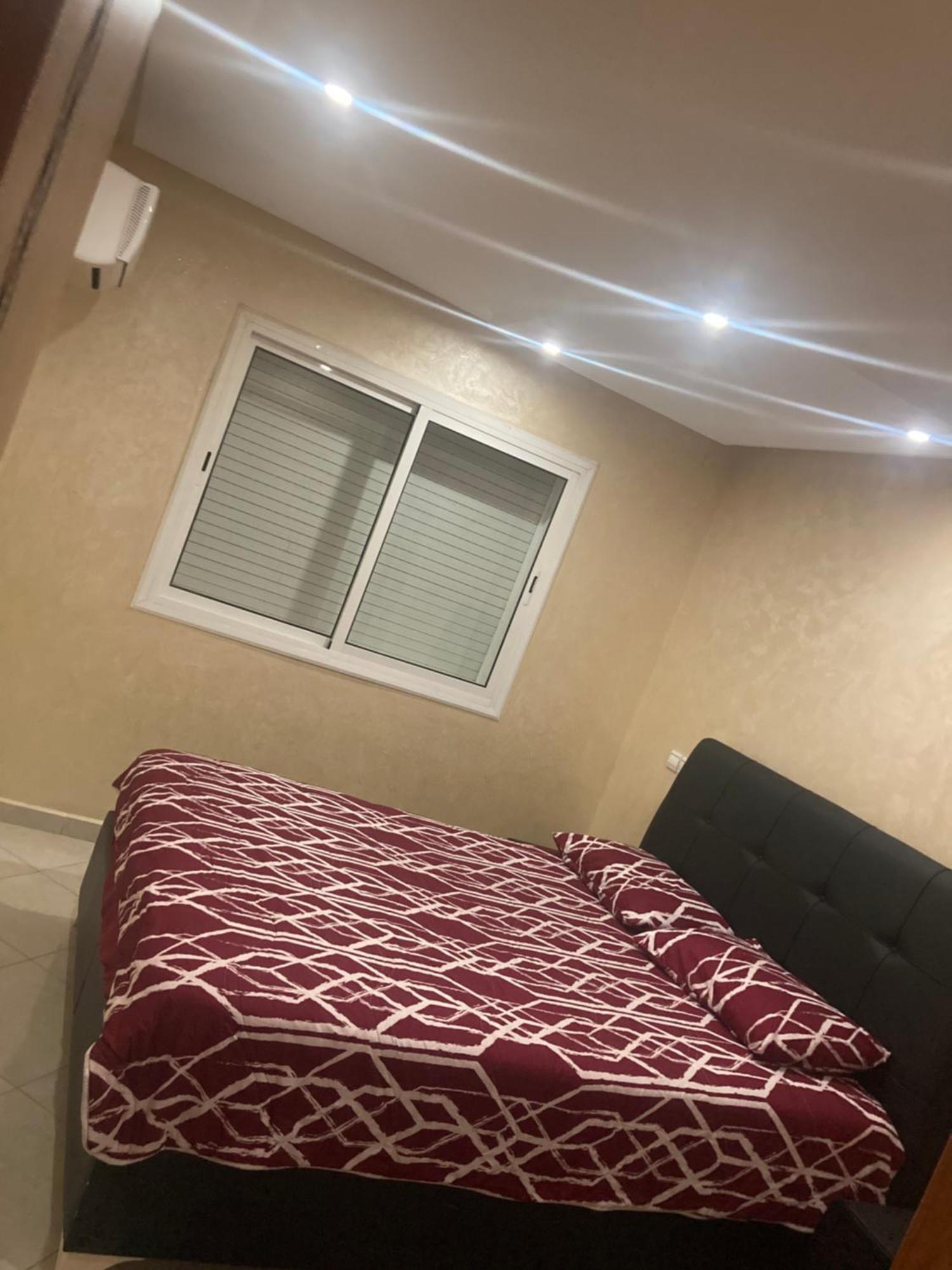 Appartement De Luxe Meuble Centre Ville Kenitra Luaran gambar